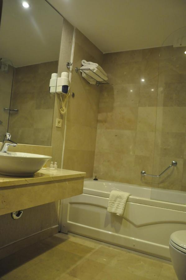 Happy Inn Gebze Hotel Extérieur photo